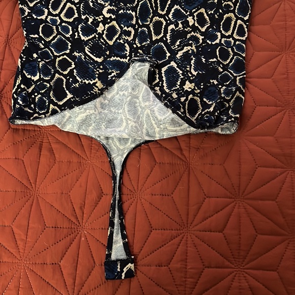 Animal Print Body suit - Picture 4 of 4